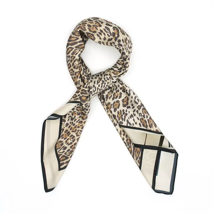 Leopardo Bandana S041