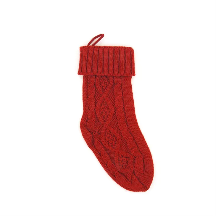 Medias navideñas con textura roja