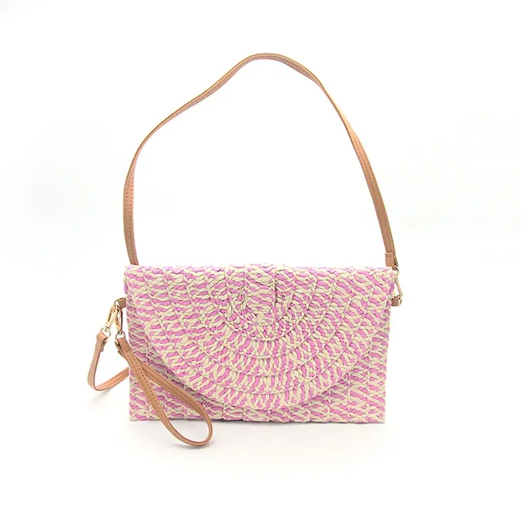 Minibolso de hombro de crochet rosa