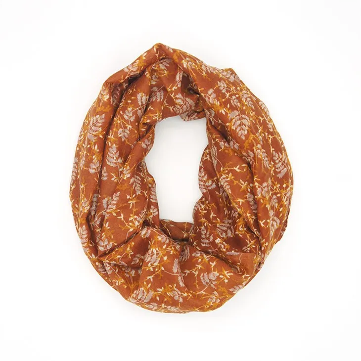 Bufandas rojas con flores para mujer