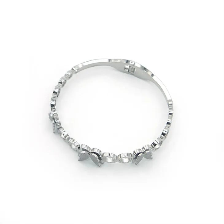 Pulsera de flores de plata